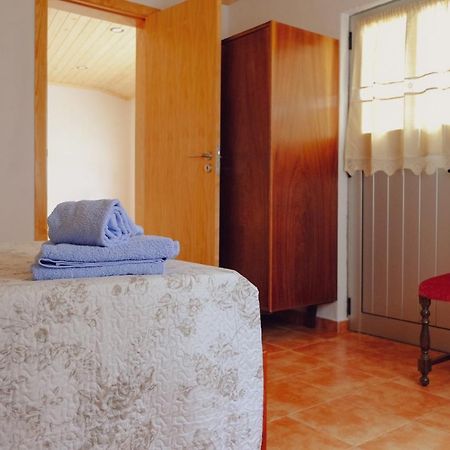 Casinha Da Eira Apartment กอยส์ ภายนอก รูปภาพ
