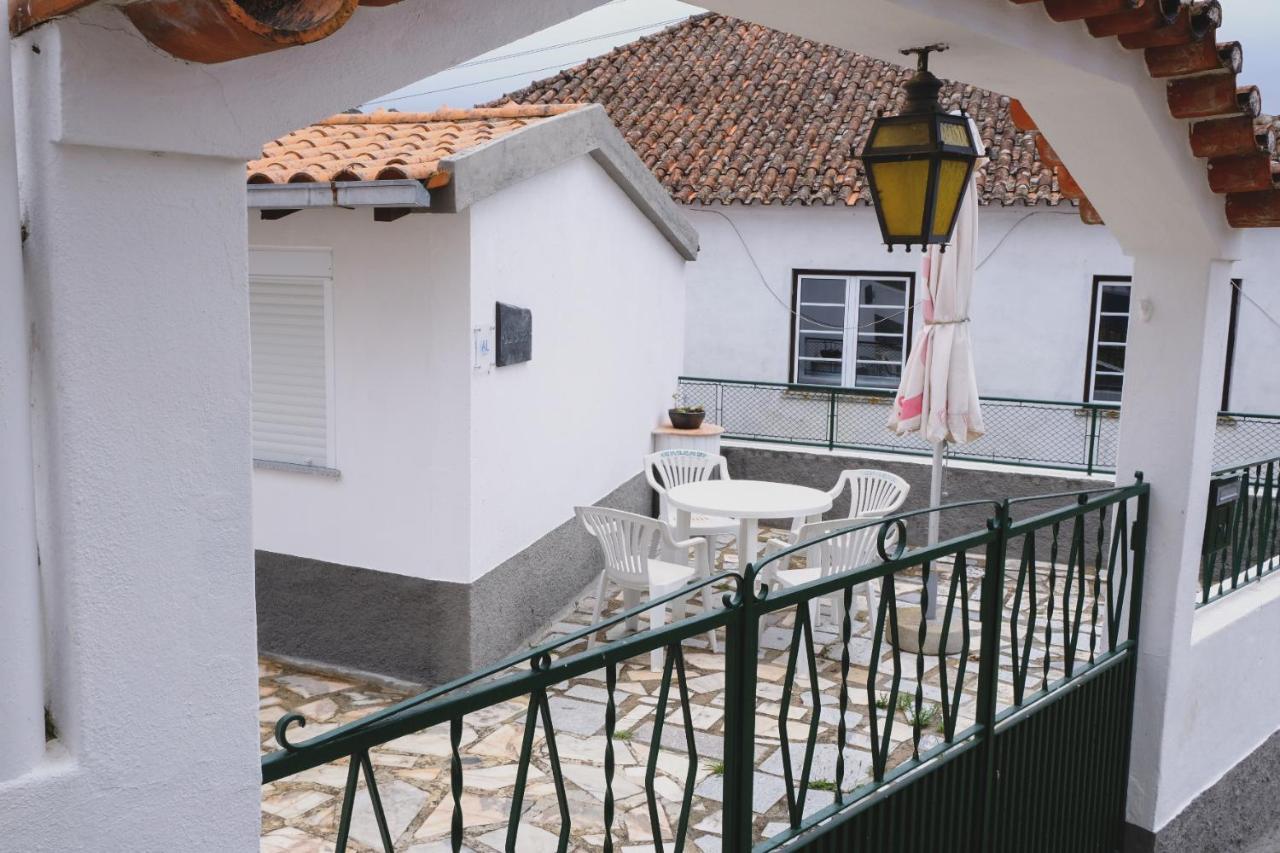 Casinha Da Eira Apartment กอยส์ ภายนอก รูปภาพ